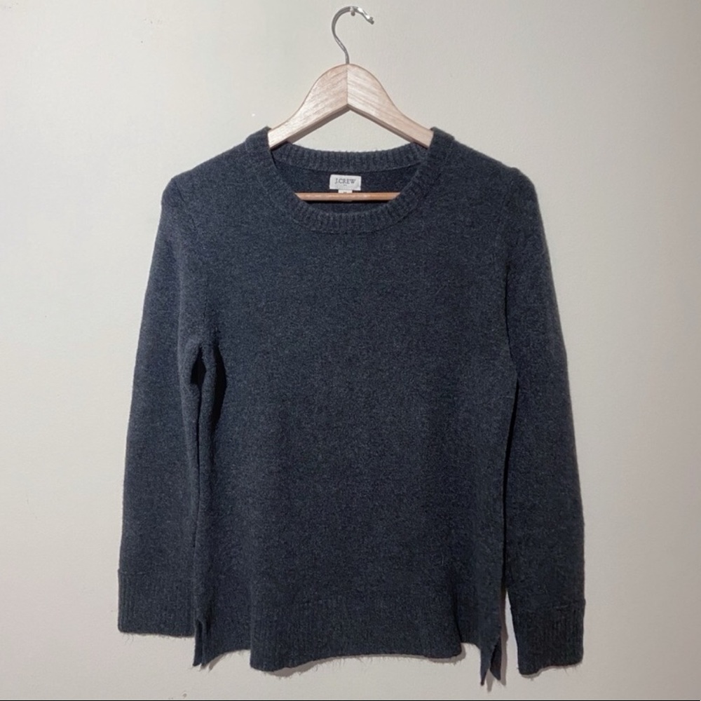 NWOT J crew grey crew neck sweater long sleeve